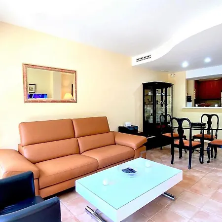 Great 2 Bedroom Rio Real Golf Марбелья